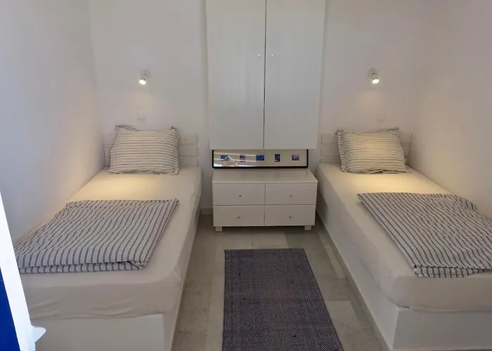 B - Kamari Village * Aliko Beach