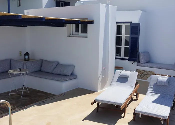 アパート B - Kamari Village