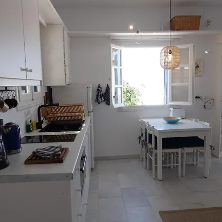 B - Kamari Village * Aliko Beach