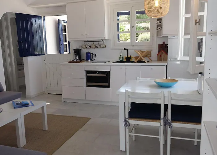 B - Kamari Village Daire