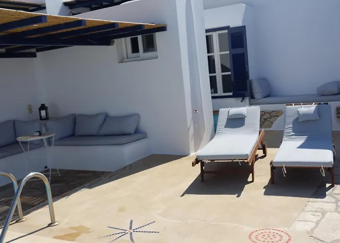 B - Kamari Village * Παραλία Αλικό