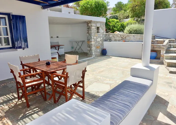 B - Kamari Village Διαμέρισμα